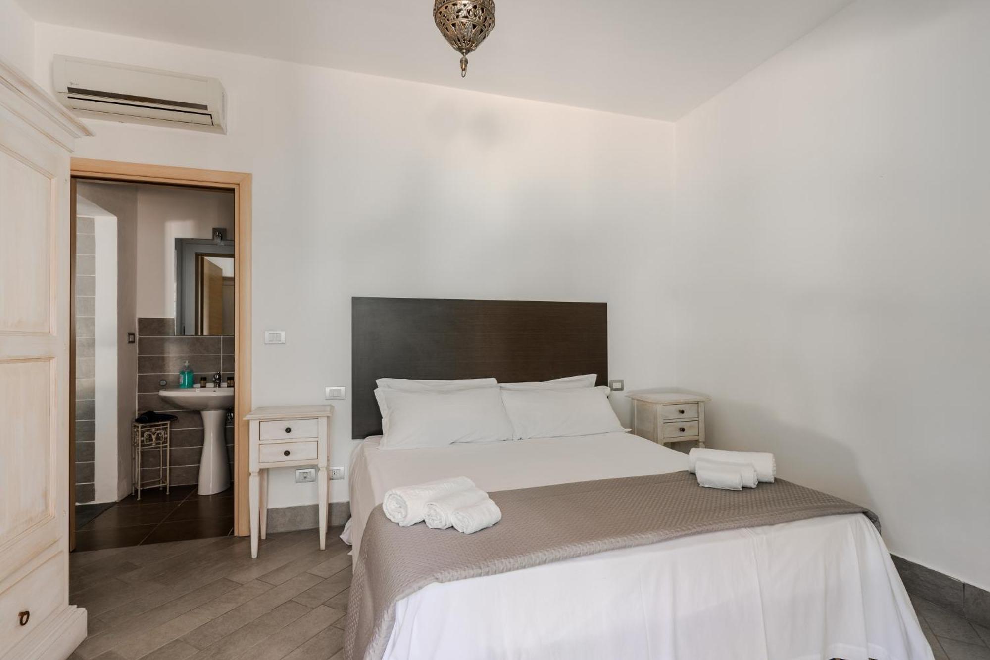Bed & Breakfast Masseria Le Dimore 2*