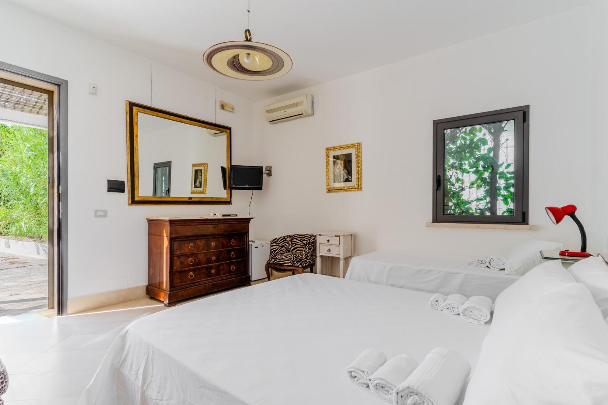 Bed & Breakfast Masseria Le Dimore 2*
